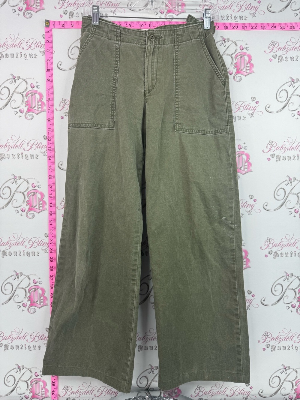 Levi's premium wide leg pants military cargo Olive Green Wide-Leg Cargo Pants